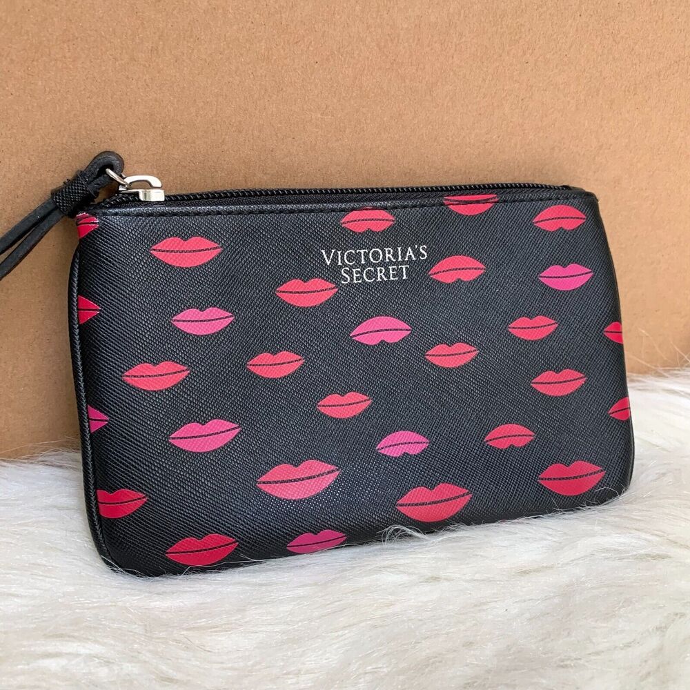 VICTORIA'S SECRET Black Faux Leather Wristlet with Pink & Red Lipstick Love Kiss - Picture 4 of 15